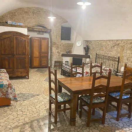 Tatil Evi La Casetta Di Bianca Sulmona